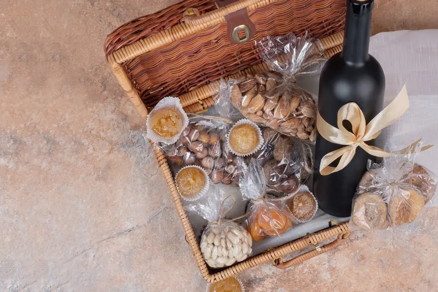 cesta regalo vino dulces
